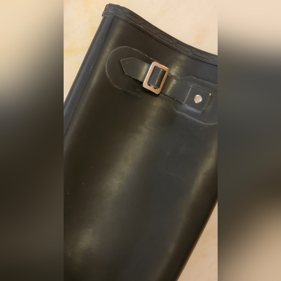 Hunter Classic Black Knee-High Boots With Liners! - Picture 7 of 9